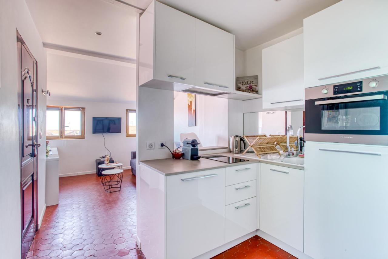 Gilly 4 - Exceptional 2Beds, Sea View, Modern,A/C, Old Town Lejlighed Nice Eksteriør billede
